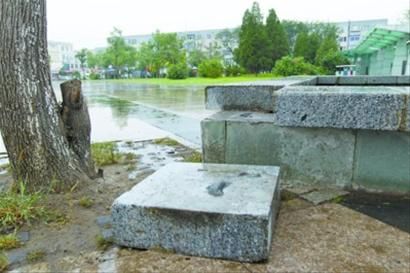 �������磬��������������ù㳡��һ���ӹ����𻵹㳡������ʩ���谭�������˹��������������ɳ����񾯴��ߡ��⴦��̳�ѱ������ƻ����������������������� ��ֵ ��