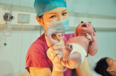长沙各医院出生数百名马年宝宝(图)|妇幼保健院
