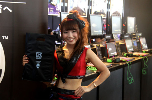 TGS2012showgirl