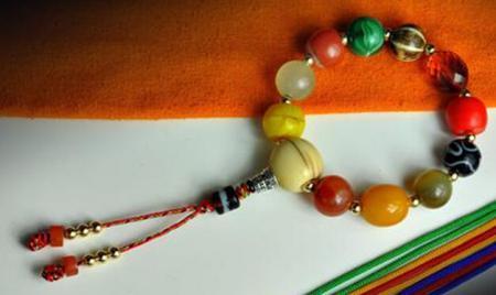 多宝手串的搭配