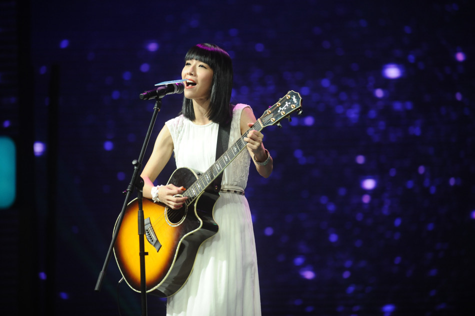 组图:张庭五岁开始打工 焦恩俊最苦时吃馒头