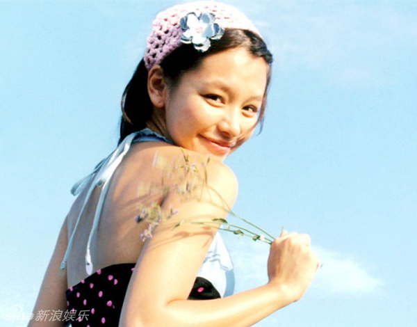 明星手把手教你丰胸秘籍_新浪河北健康_新浪