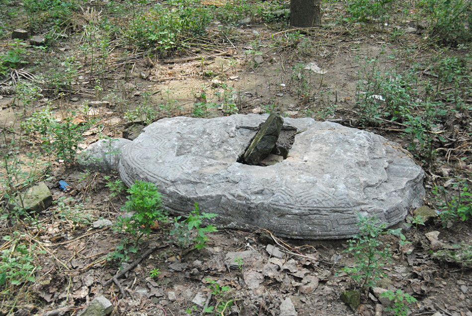 菏泽省重点保护遗址 戚姬寺怀古