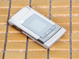 ŵ N76