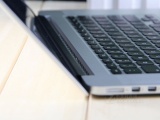ƻ������Ĥ��MacBook Pro