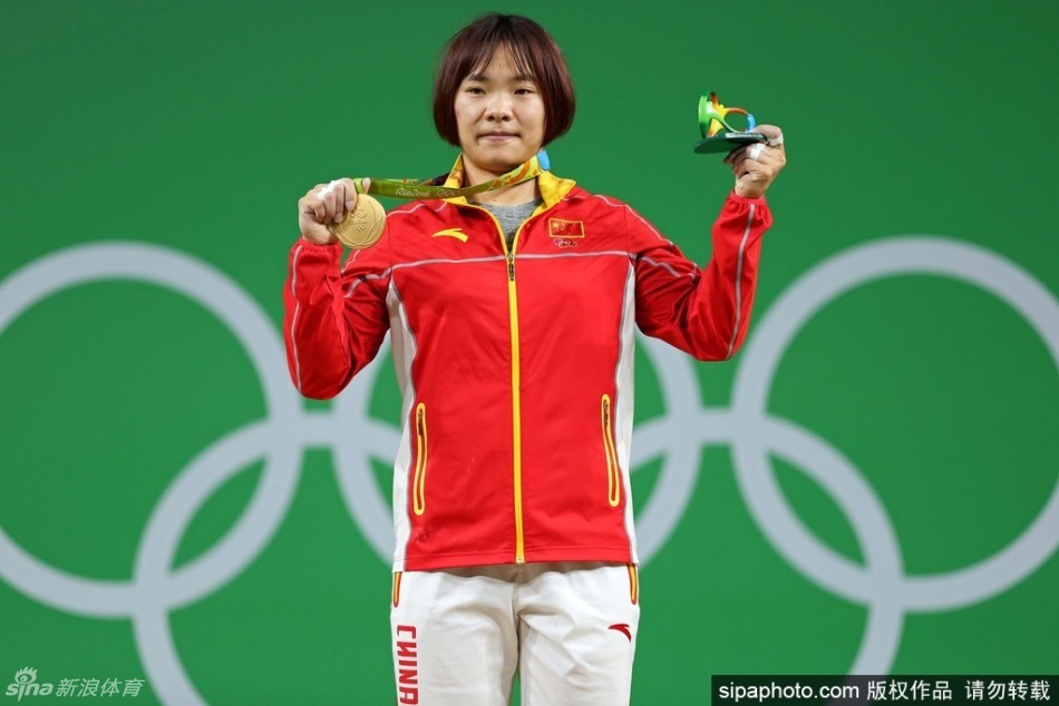 揭秘埃及奥运史上首位夺牌女将 祝贺向艳梅夺金