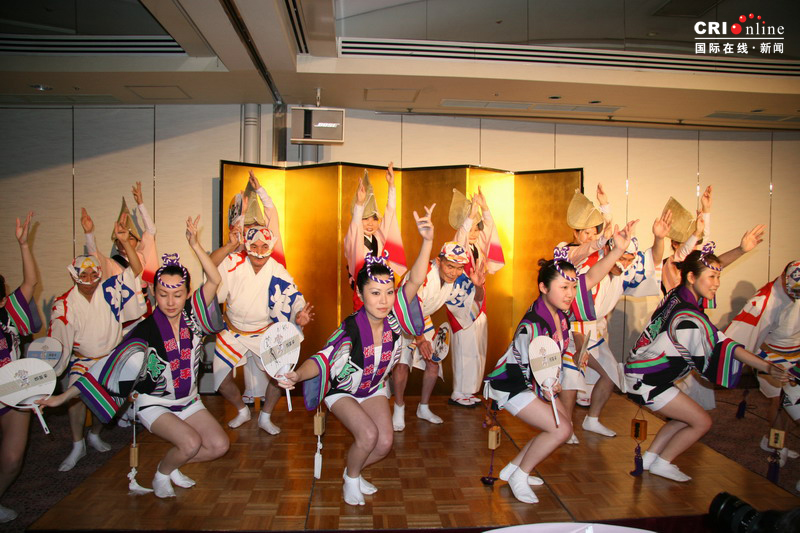 日本老少皆宜的民间舞蹈--德岛阿波舞(组图)
