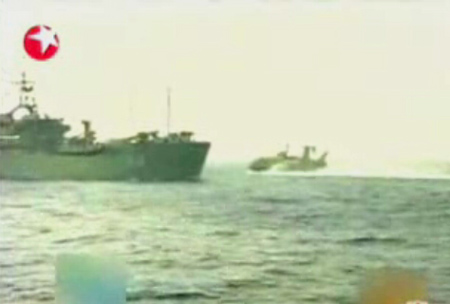 ���ʾ�����������вը����������