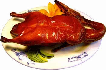 英媒:研究显示吃北京烤鸭可降心脏病死亡率