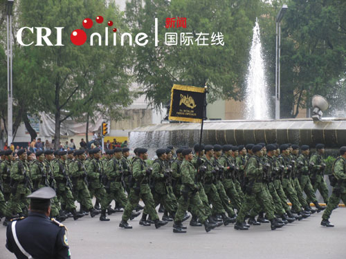 墨西哥独立日阅兵式(组图)