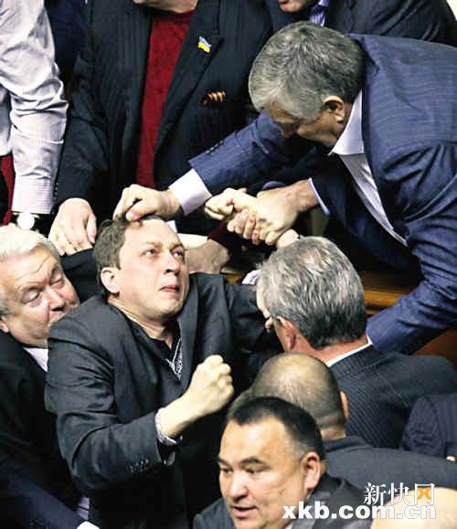 1272399162_ivVKof.jpg