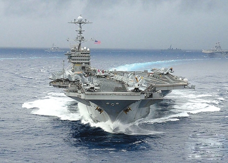 美国向西太平洋海域派出第二支航母战斗群