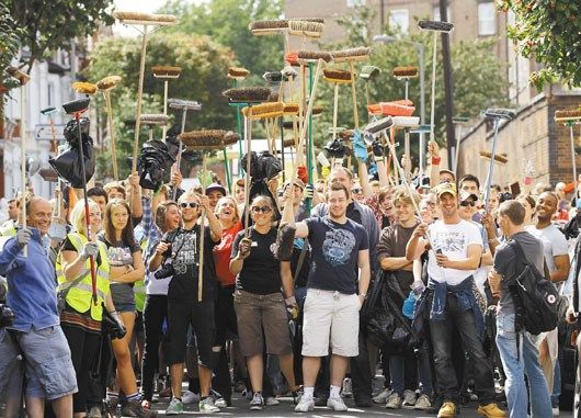 ���׶�������ɵġ�־Ը����9����ɨ���Ͻ֣������Ⱪ���ƻ��ĳ��С�