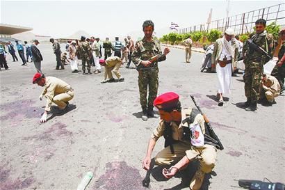 也门阅兵排练遭爆炸袭击