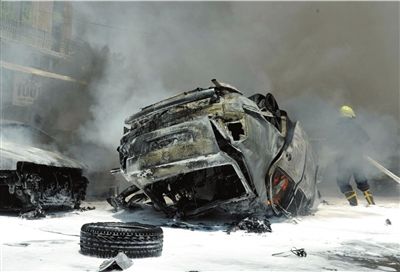 28�գ�����ʿ��������˾�����ⷢ������ը��20�����������ջ١�ͼ/����IC