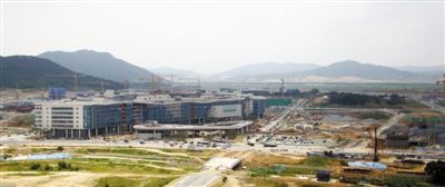 2012��7��3�գ�λ�ں��������У����ڽ����е���Ҫ������¥��