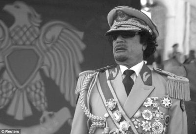 卡扎菲强奸<em>少女</em>淫窟曝光_新浪新闻