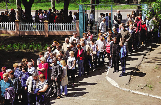 乌克兰东部两州进行独立公投