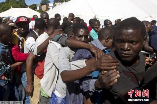 ����ʱ��2015��4��18�գ��Ϸǵ°࣬�ϷǷ������ģ����ɧ�ң���������Ӫ��������Ŷӳ˳��ȴ����뷵����