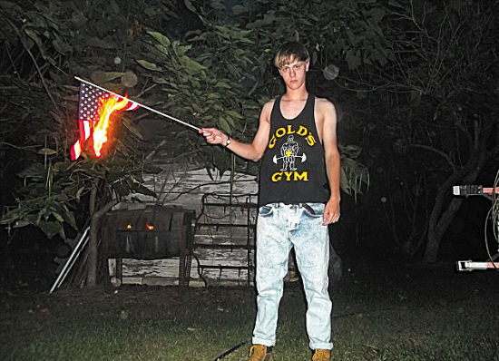 枪手或曾撰写种族主义宣言称美国非洲裔族群为