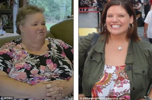 ���������Ϻ��չ�˾�ܳ˵�ĸŮ���ˣ�����Joan Charpentier���󣩺�Ů���������ң�