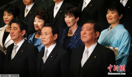 安倍晋三开启新一届任期 宣称将推进修改宪法(图)