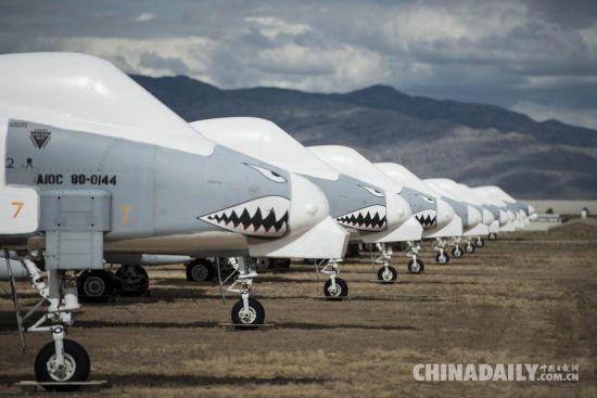 一周国际新闻图片精选:揭秘退役飞机墓地[1]- 中国日报网