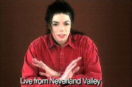 Pop superstar Michael Jackson defends himself against child abuse charges as he addresses television viewers in this video taped statement from his Neverland Ranch in this December 22, 1993 file photo. [Agencies]