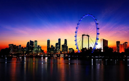 新加坡不容错过的景点:世界最高的摩天轮(图)