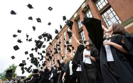 2020年全球大学毕业生或短缺