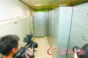 广州高考今日踩点 丢了证或须“扫脸”比对 存放高考考卷的保密室有摄像头和报警装置。记者庄小龙 摄