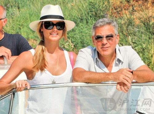 George Clooney & Stacy Keibler Ρ³˹