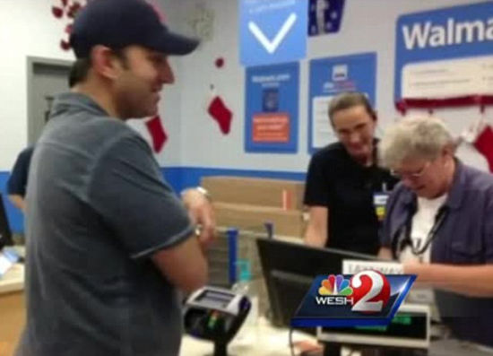 ������12��ԪΪİ������ʥ������