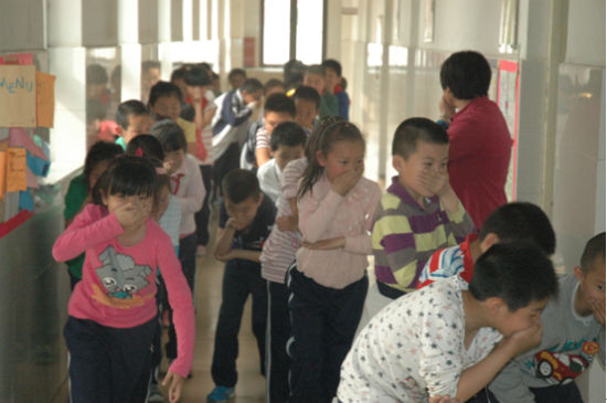 河南教育厅:中小学每月要搞一次应急疏散演练