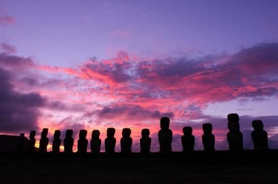 ڵ(Easter Island, Chile)