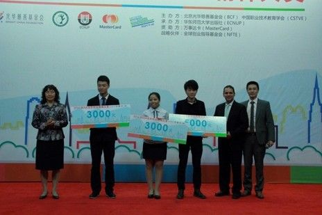 孔明直播：《7月23日热点信息+LoL赛事- LoL投注- 2025年最佳英雄联盟投注网站个股公告