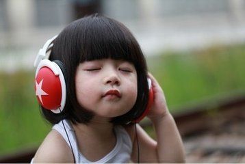 听音乐能提升宝宝想象力 让幼儿更聪明