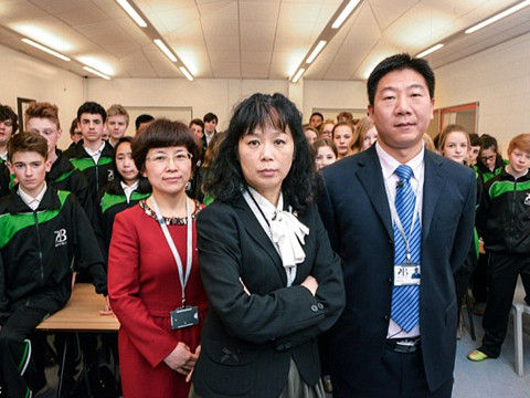 BBC纪录片:当英国学生碰上中国老师(双语)