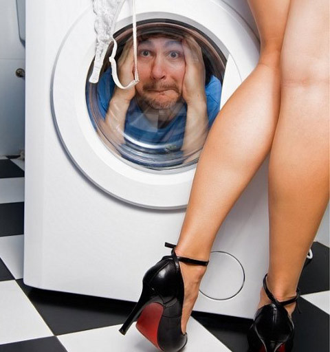 Australia police free naked man stuck in washing machine