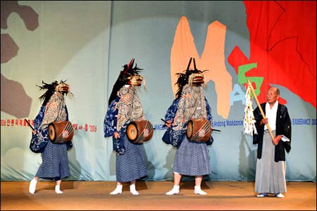 �������ɻʺ󡷷ú���Ů�ʴ��䣺�������γ���