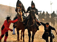 马师和武师调动马匹站位