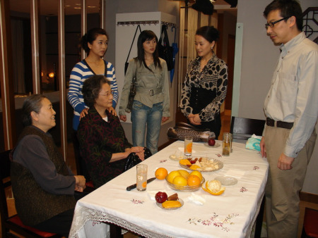 BTV影视《不离不弃》亲家斗法:两个老太一台戏_影音娱乐_新浪网