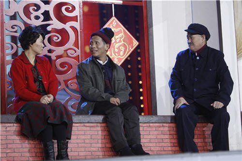 宋小宝(中)出演《相亲》