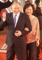 John Woo Yu-Sen and his wife