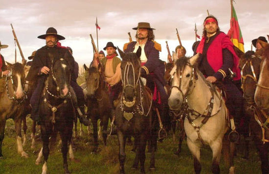 巴西电视剧《爱情与战争》剧情分集介绍(1-46全集)大结局 巴西电视连续剧《爱情与战争》登陆央八