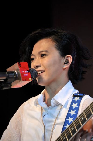 ��СŮ����ר���׳��ᴫ��������