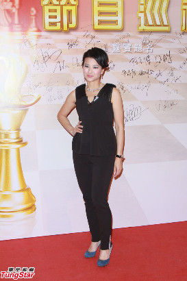 黎燕珊吁给予罗霖空间