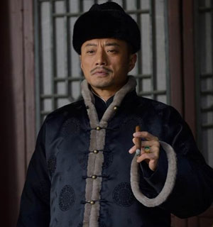 《永不低头》张涵予戏装古典融合时尚