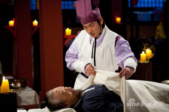 《马医》曹承佑从微笑到愤怒展精湛演技(图)_影音娱乐_新浪网