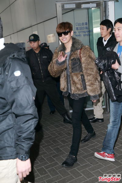 东方神起来港开唱 沈昌珉提前抵达准备(图)